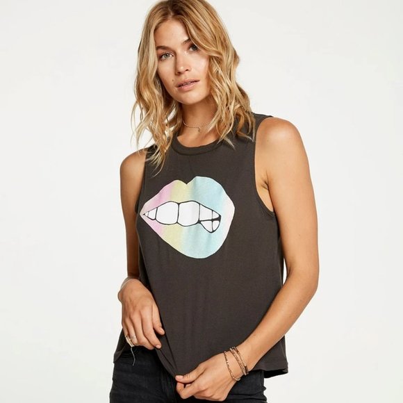 Chaser Tops - CHASER Rainbow LIPS Tank - Gray - NWT